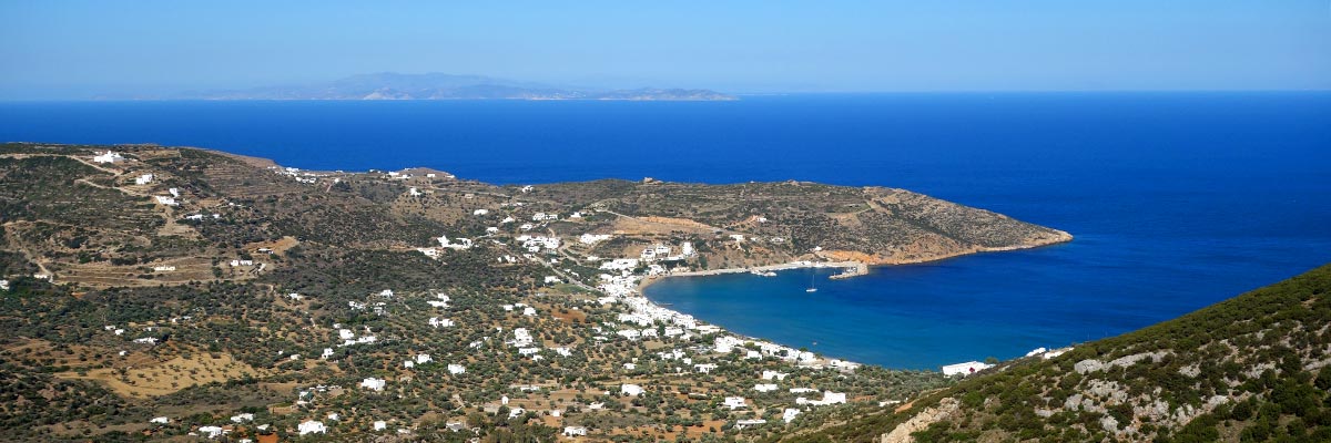 Le golfe de Platis Gialos à Sifnos