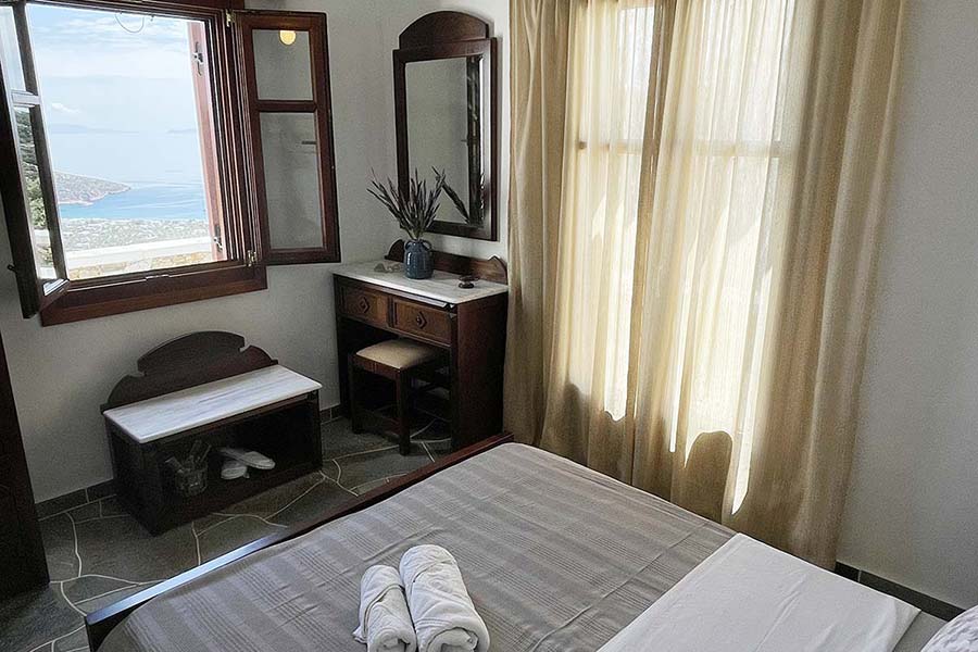 Master bedroom with double bed